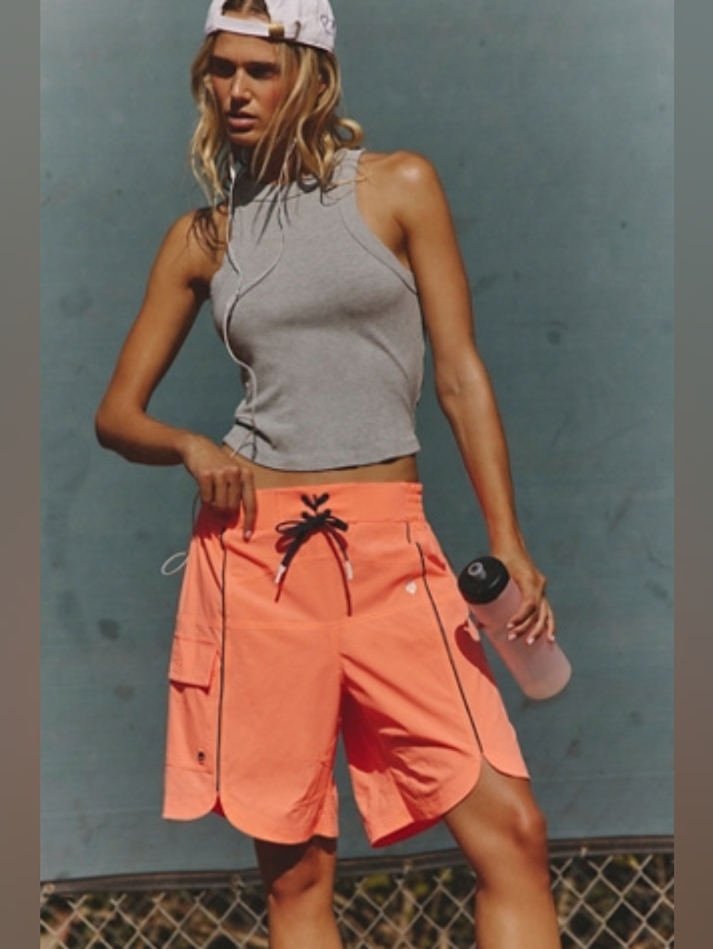New With Tags Free People Movement Outlander Shorts Neon Coral/navy Size Small